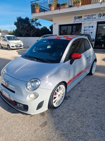 Abarth 500 1.4 Turbo T-Jet totalmente originale