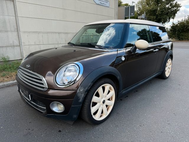 MINI COOPER_D Clubman Cooper D*AHK*SHZ*Tüv 02.2026