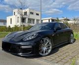 Porsche Panamera GTS Approved Checkheft Bose Chrono Keyl