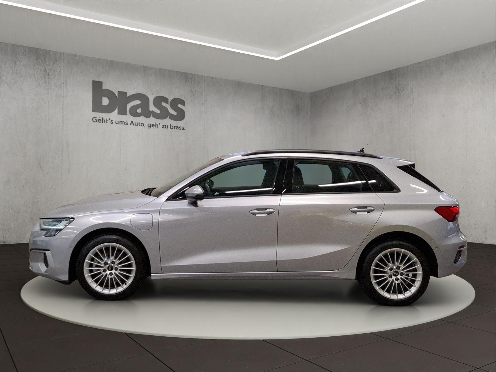 Audi A3 Sportback TFSI e Advanced 40 e 150(204) kW(PS