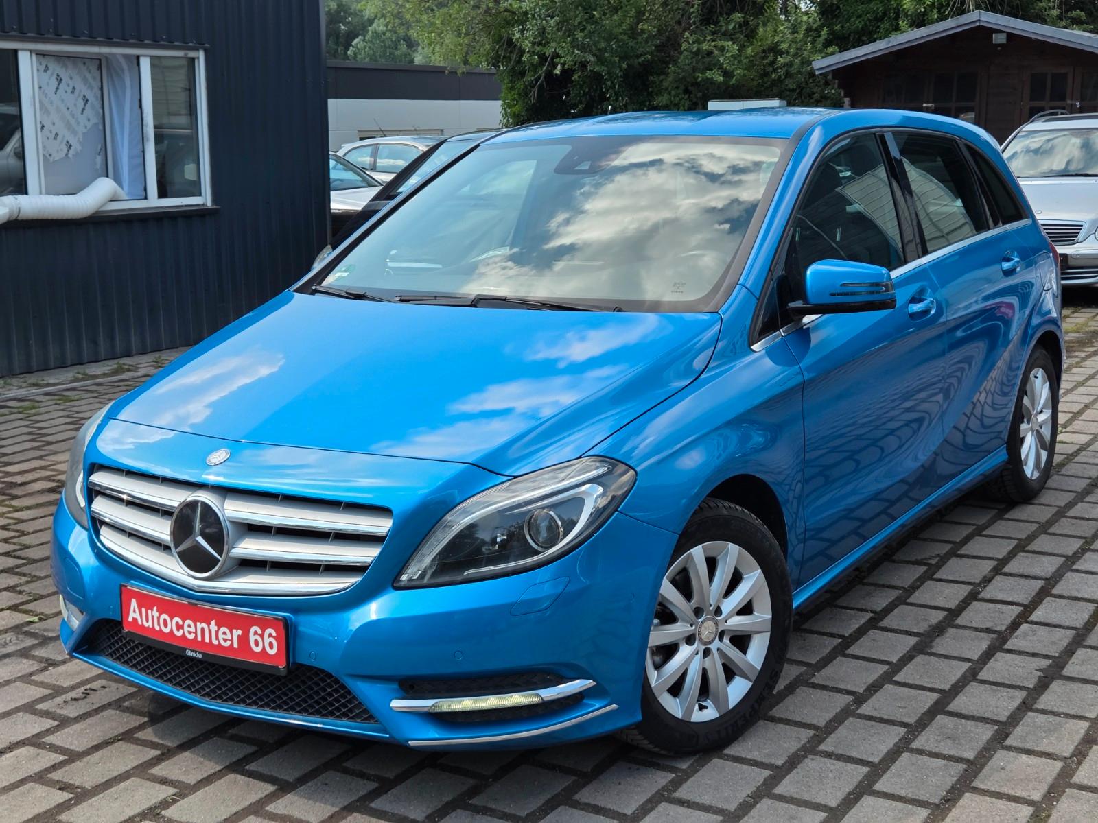 Mercedes-Benz B 180 BlueEFFICIENCY Edition 1