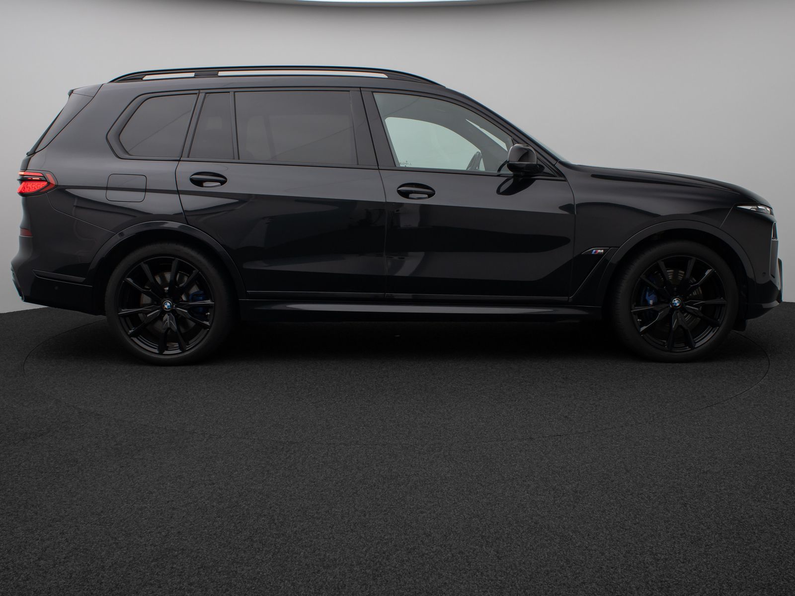 Fahrzeugabbildung BMW X7 M60i SkyLounge Kamera HUD DAB H/K SoftCL 22"