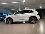 Volkswagen Tiguan 2.0TSI DSG 4MOTION Highline R-LINE 1.HAND - Volkswagen Tiguan mit Benzin-Antrieb: Geländewagen, Automatik