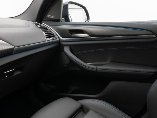Foto Nummer 34: BMW iX3