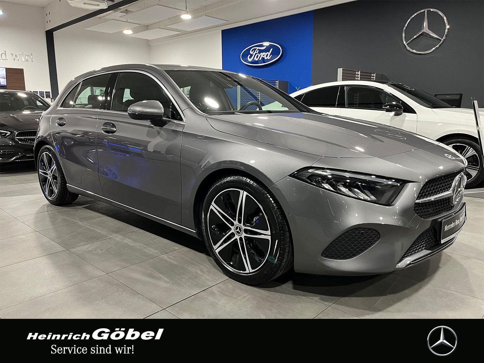 Fahrzeugabbildung Mercedes-Benz A 220 4M Progressive Advanced AHK+TOTWINKEL+18"