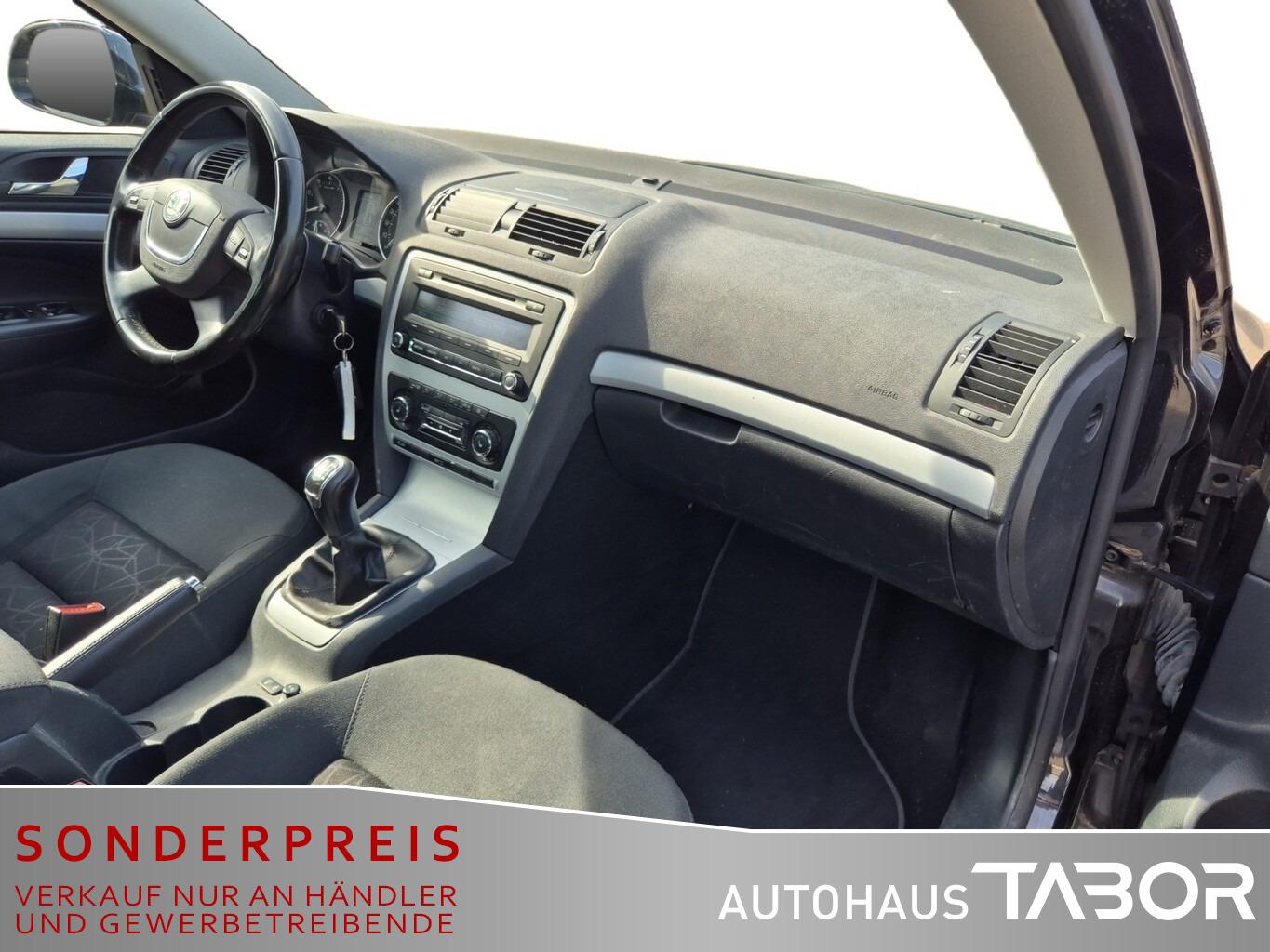 Skoda Octavia 2011 — photo 5