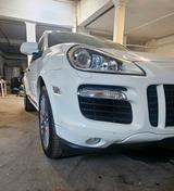 Porsche Cayenne Turbo mit Historie 9PA 957... - Porsche Cayenne in Solingen