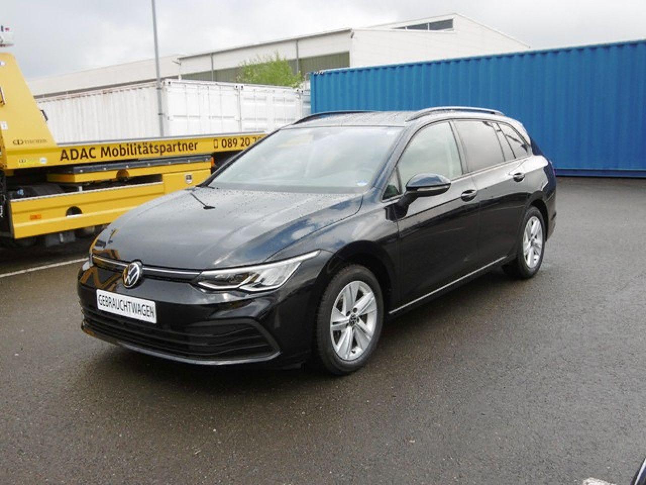 Volkswagen Golf VIII Variant 2.0 TDI Life Bluetooth Navi