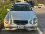 Mercedes-Benz Mercedes-benz E 270 CDI cat S.W. Avantgarde - graue Mercedes-Benz E 270