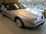 Alfa Romeo Spider 2.0 16V T.Spark L - Alfa Romeo Spider aus 1998