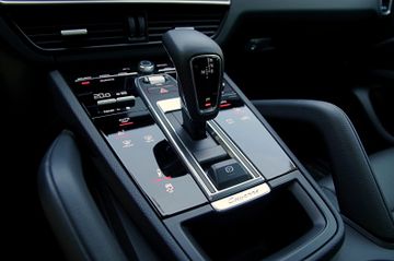 Porsche Cayenne Coupe*Luft,AHK,U-Frei,PorscheAppr.0226*