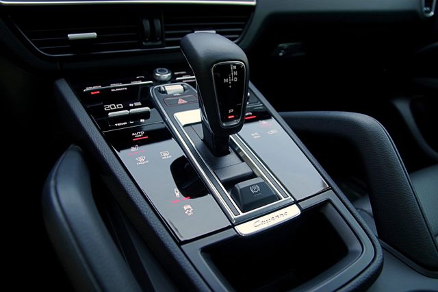 Porsche Cayenne Coupe*Luft,AHK,U-Frei,PorscheAppr.0226*