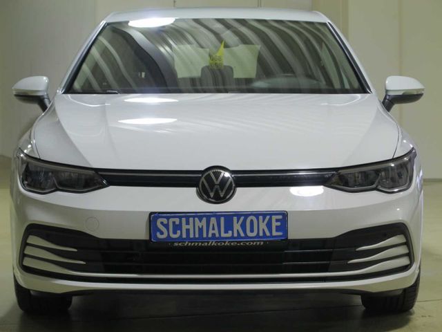 VW Golf VIII 2.0 TDI SCR Life AHK Navi DAB
