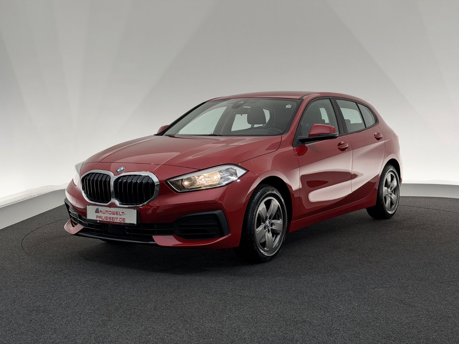 BMW 118i Limo.*ADVANTAGE*LED-TEMPOMAT-PDC-WLAN-APPLE imagem 3
