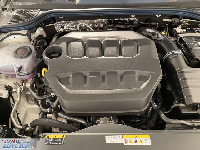 Golf VIII 2.0 l TSI GTi Clubsport DCC IQ.LIGHT