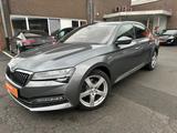 Skoda Superb Lim. L&K virt cockp PANO - 2472 - Skoda Superb in Düsseldorf