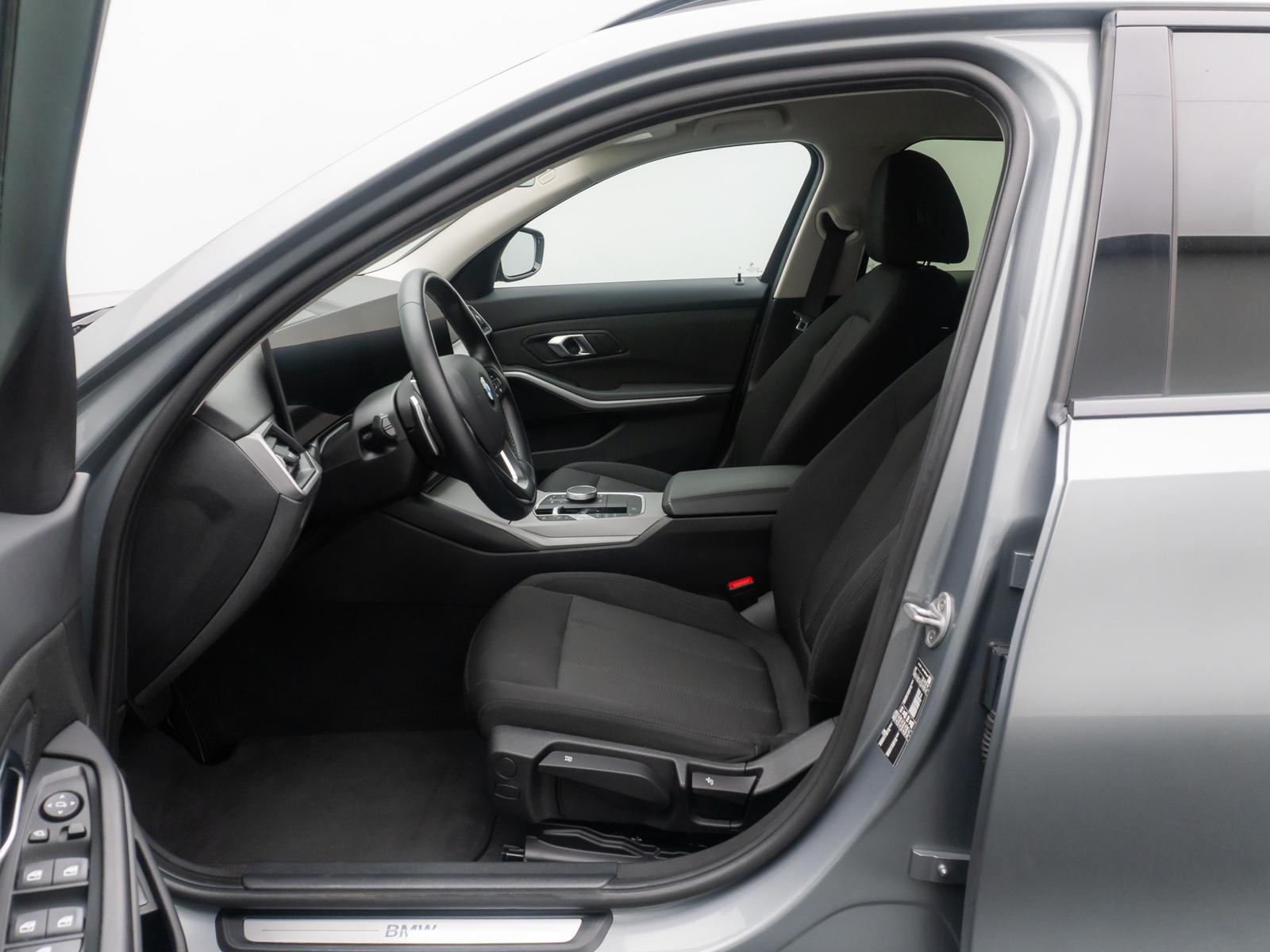 BMW 318 i DAB GeschwindigR PDC CockpitPlus Widscreen, миниатюра 21