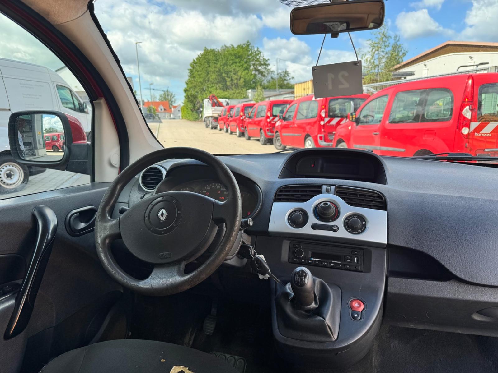Renault Kangoo 2013 — photo 14