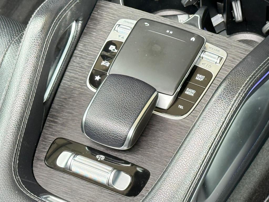 Mercedes-Benz GLS 400