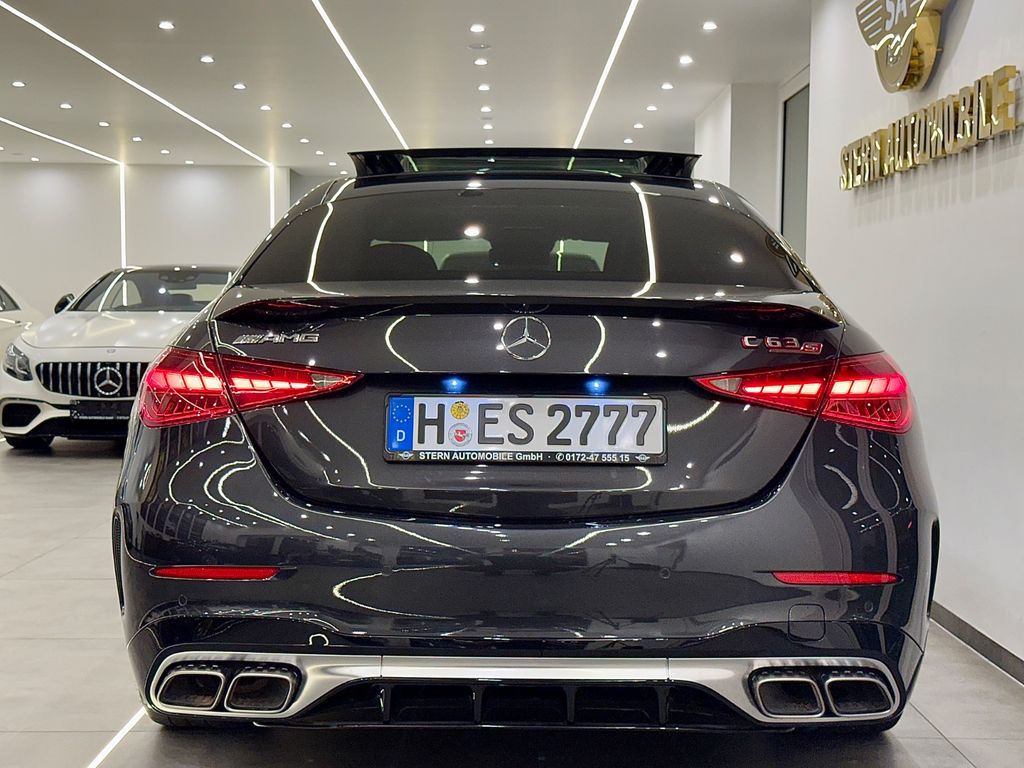 Mercedes-Benz C 63 AMG - Bild 37