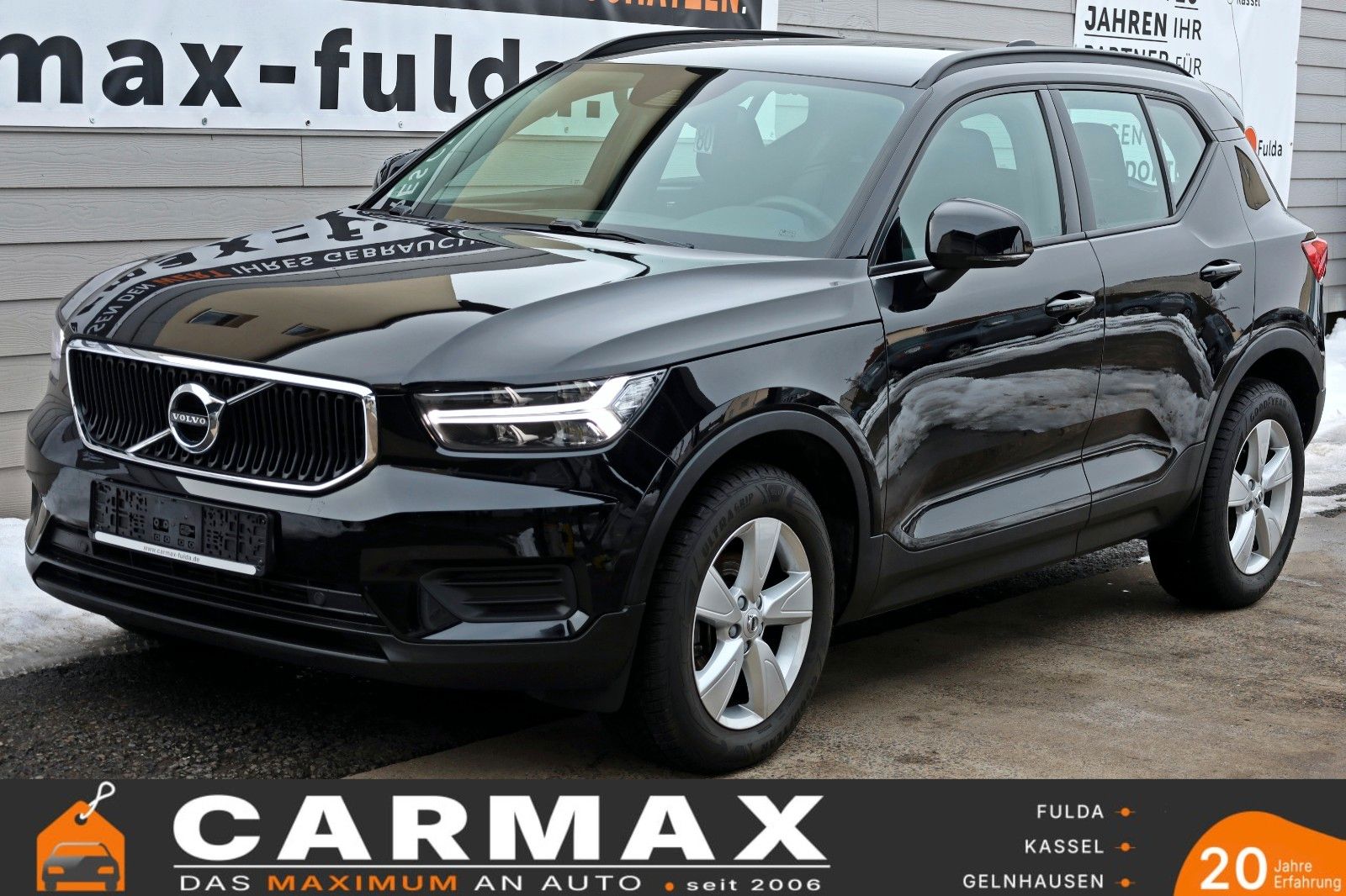 Fahrzeugabbildung Volvo XC40 Momentum Core Navi,LED,PDC,WLAN