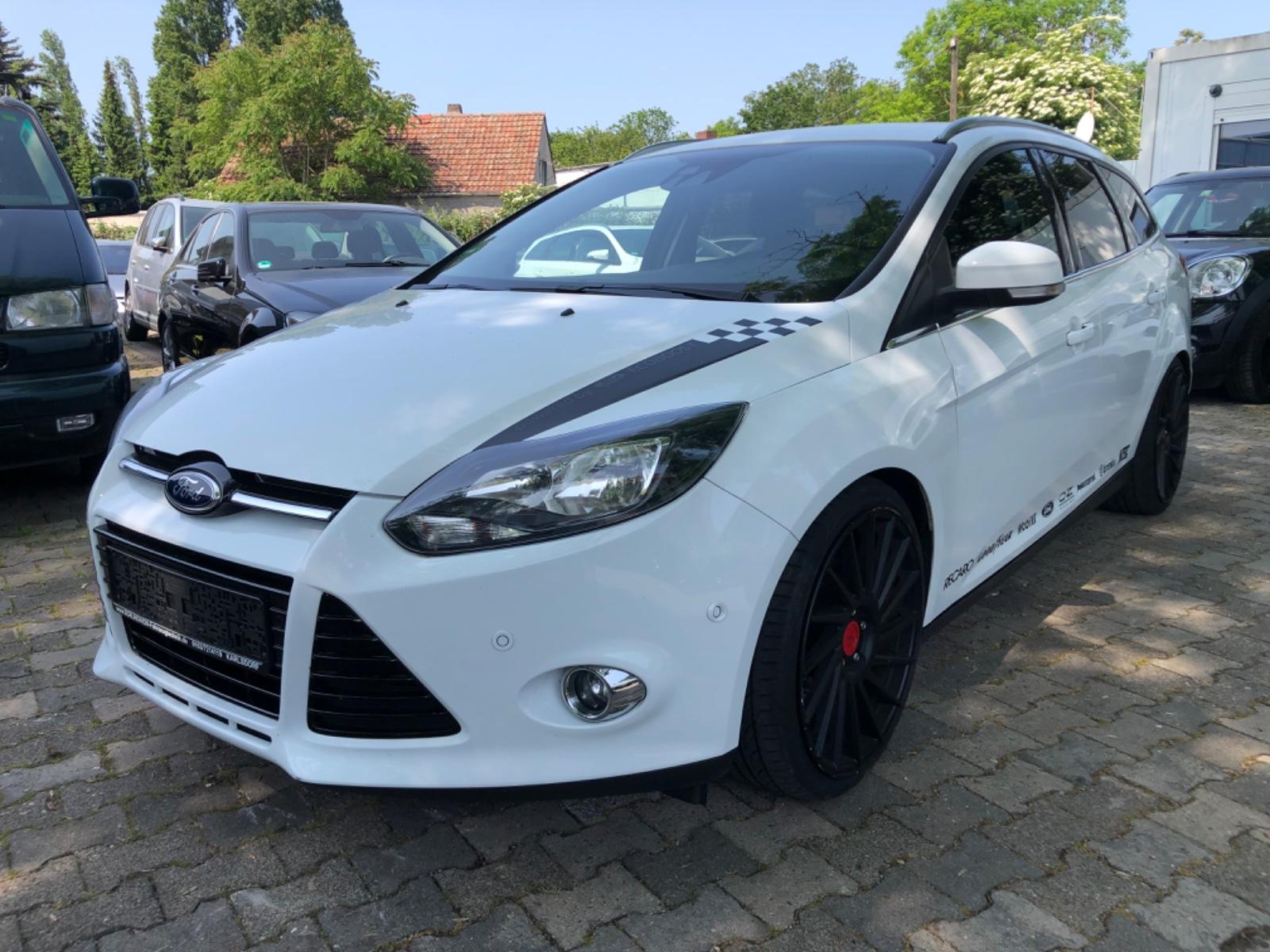 Ford Focus Turnier 1.6 Titanium Klimaaut Navi Pdc