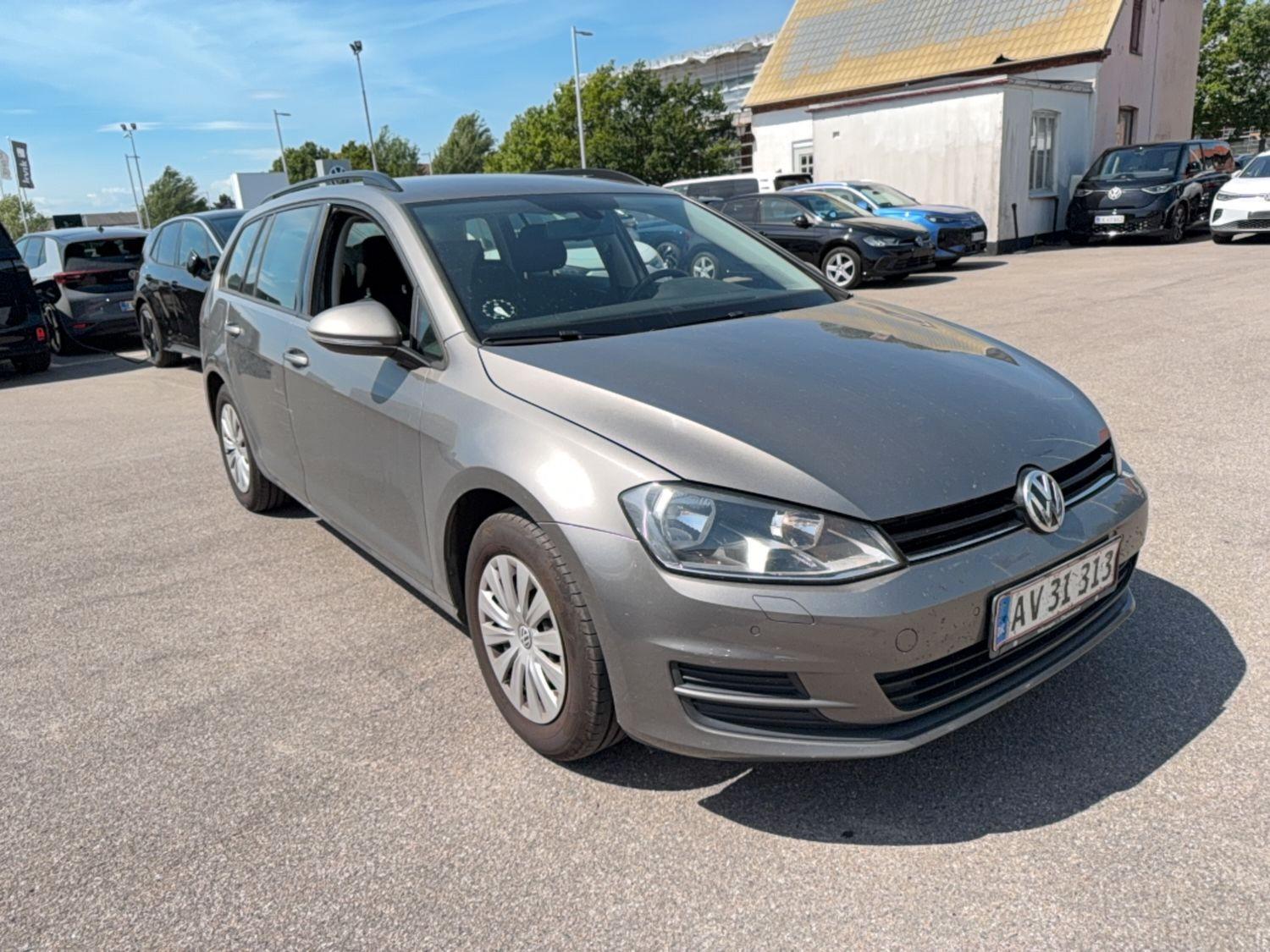 Volkswagen Golf VII Variant Trendline BMT