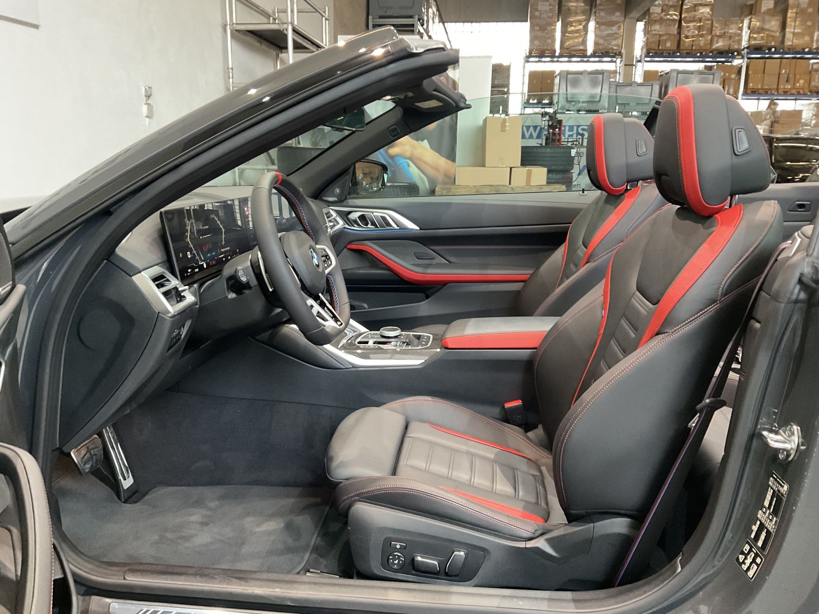 Fahrzeugeinzelansicht 10 Fahrzeugabbildung BMW M440i xDrive Cabrio Sportpaket HK HiFi DAB LED