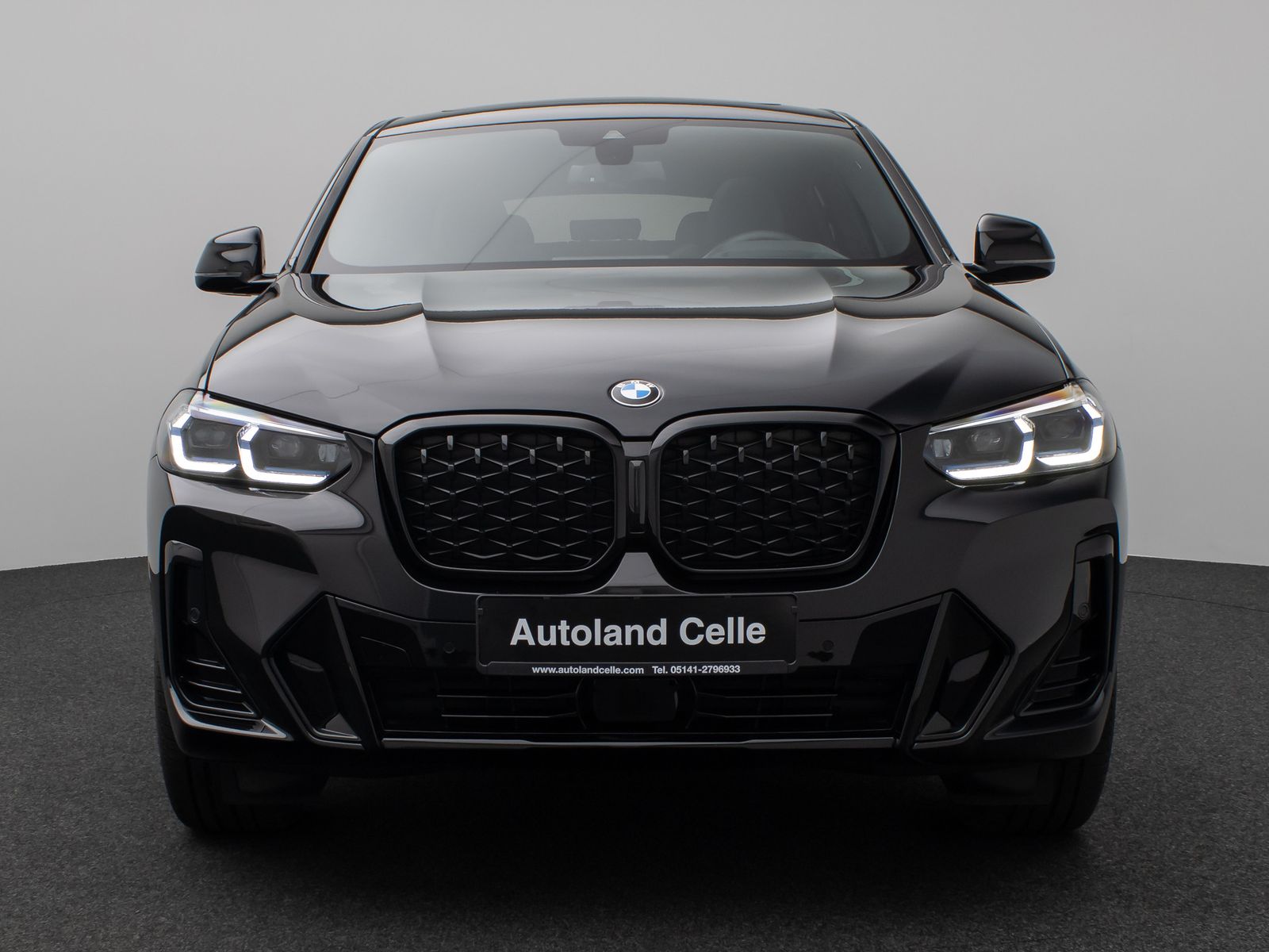 Fahrzeugabbildung BMW X4 xD20i M Sport Panorama Kamera Laser HUD HiFi