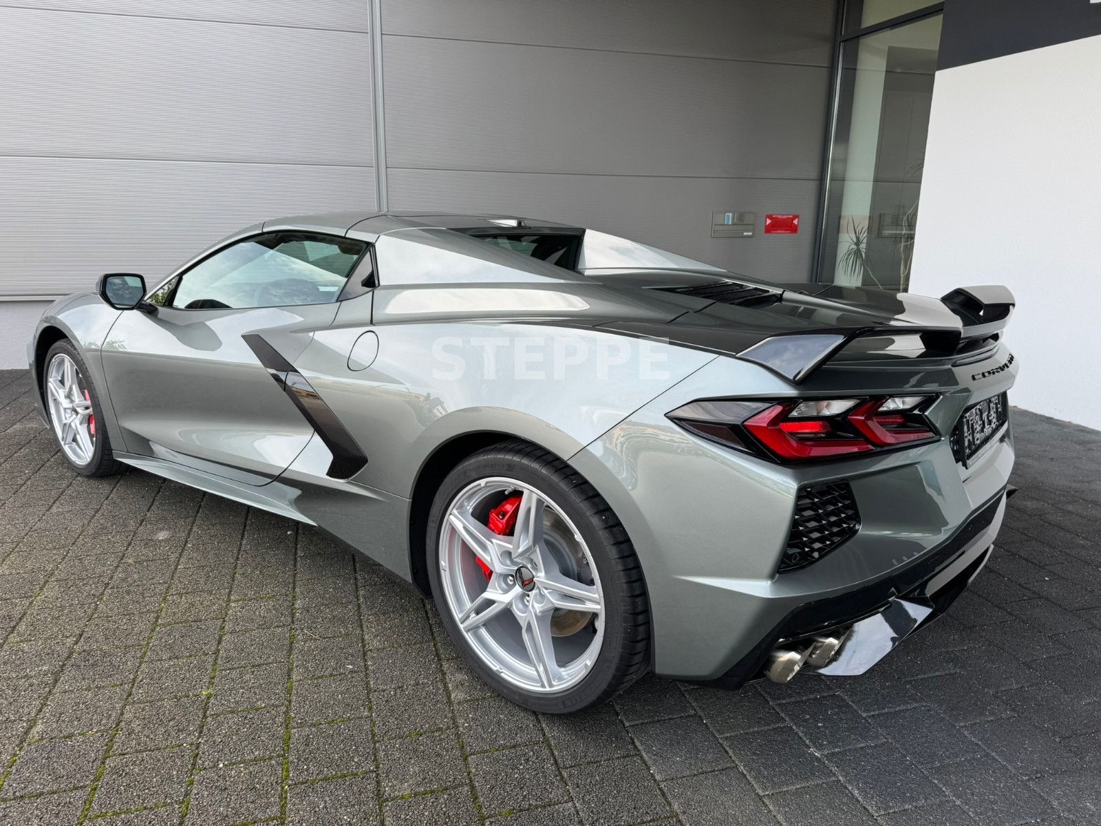 Corvette C8 Stingray Convertible 3LT Europamodell STEPPE