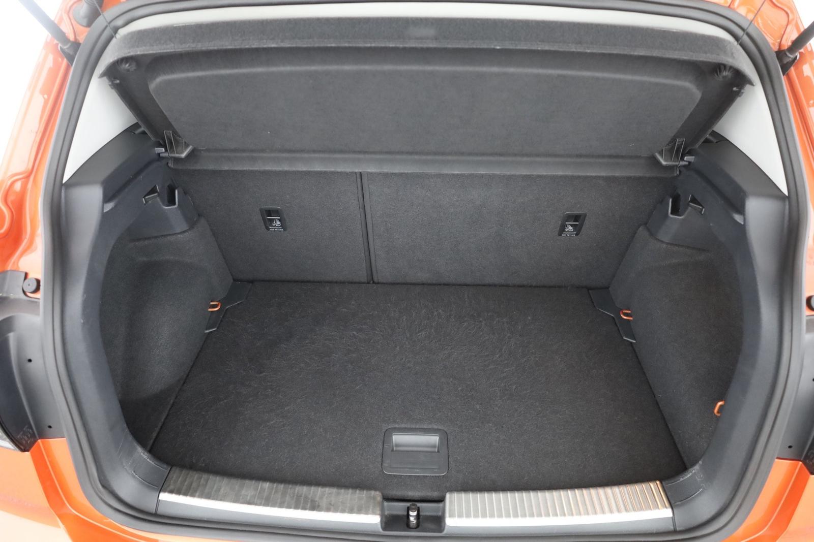 Volkswagen T-Cross 1.0 TSI Active Navi ACC Sitzheizung PDC, миниатюра 26