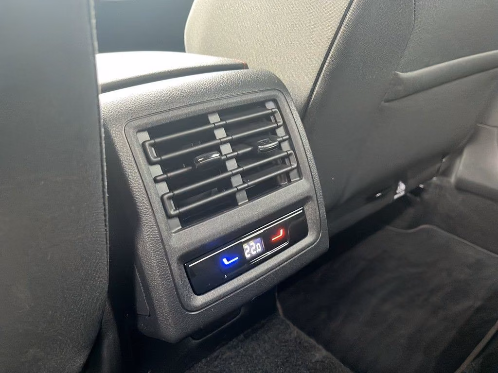 Volkswagen Golf 2.0 TSI GTI Navi IQ.Light ACC, миниатюра 16