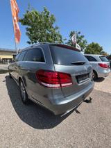 Mercedes-Benz E 250 E -Klasse T-Modell 4Matic  TOP - Mercedes-Benz E 250 mit Diesel-Antrieb