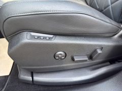 Fahrzeugabbildung DS Automobiles DS 7 E-Tense 225 Grand Chic LEDER NAVI LED