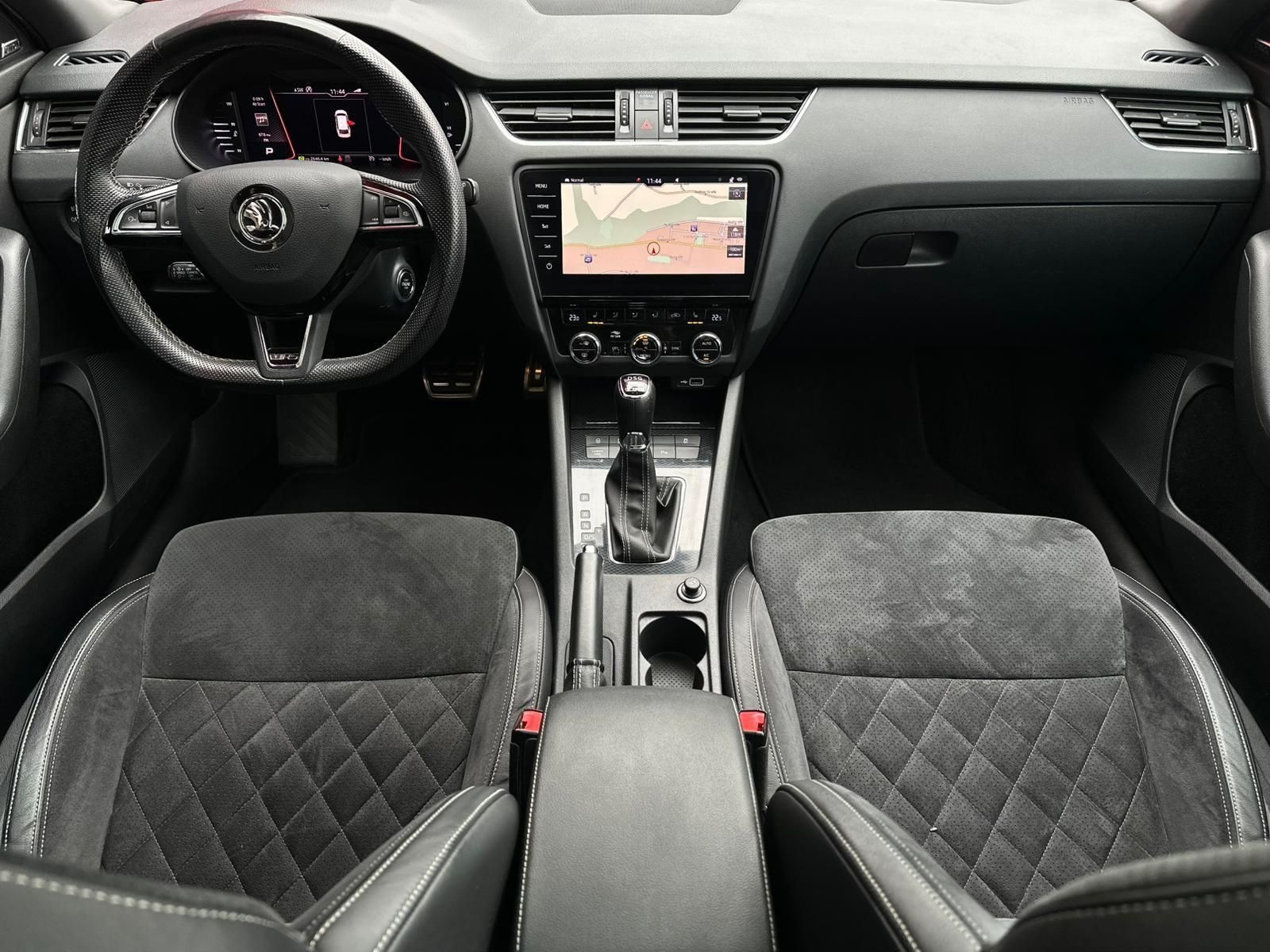 SKODA Octavia 2.0TSI RS 245 CANTON#AHK#LED#PANO#KEYLES - Image 10