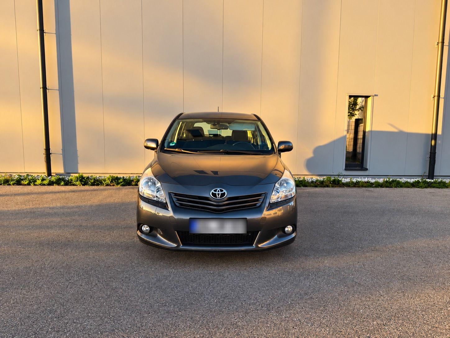 Toyota Verso