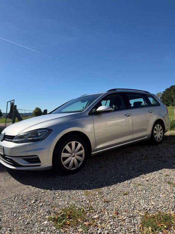 Image of Volkswagen Golf