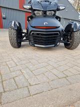 Can-Am Spyder f3 - CAN-AM QUAD