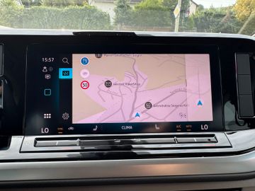 Volkswagen T7 Multivan 2.0 TDI DSG Life Navi Kamera SHZ