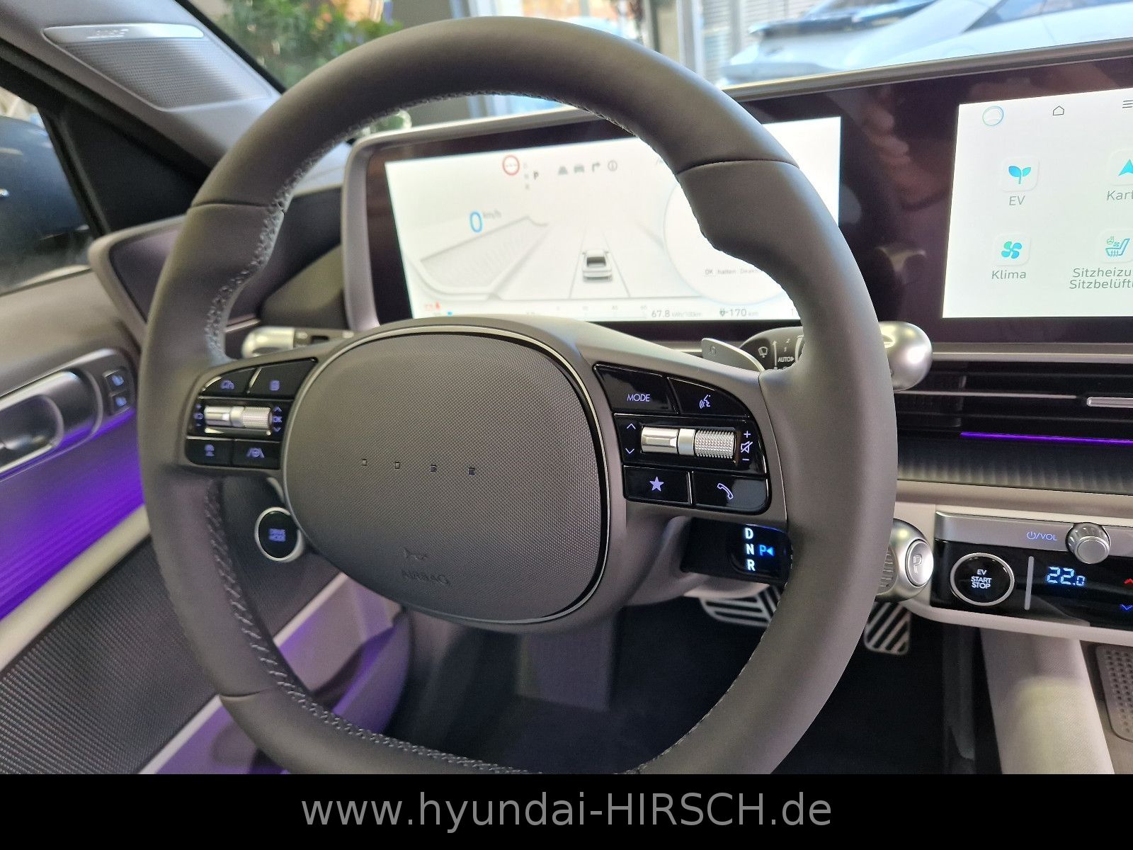 Fahrzeugabbildung Hyundai IONIQ 6 77,4kWh 4WD 325PS UNIQ 20" SD