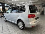 Volkswagen Touran 1.6 TDI Match, Navi, Klima, Sitzh., PDC - Volkswagen Touran: Match TDI