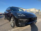Porsche Cayenne Turbo Carbon PDCC Approved FINANZIERUNG - Porsche: Finanzierung