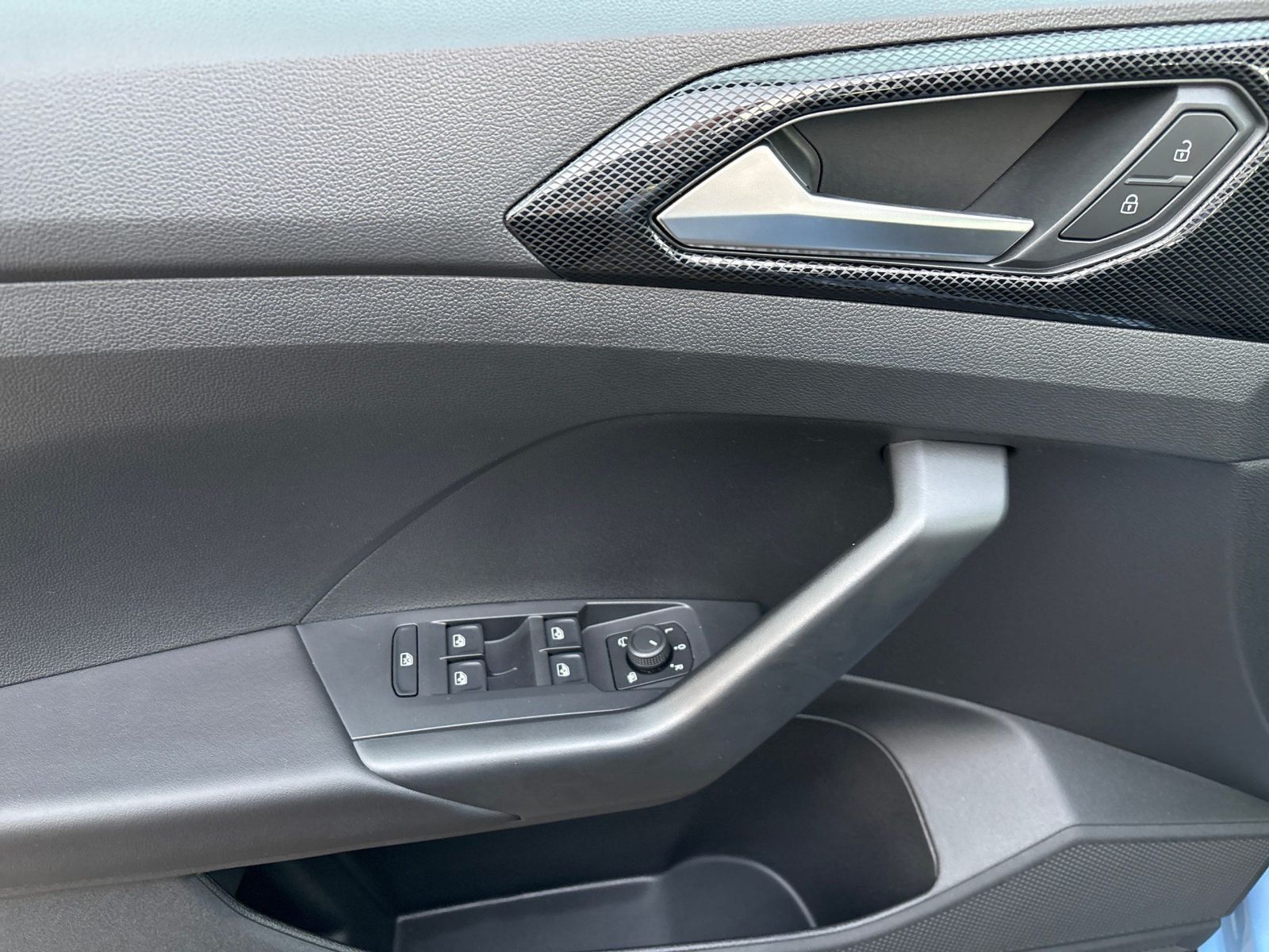 Volkswagen T-Cross - Bild 10