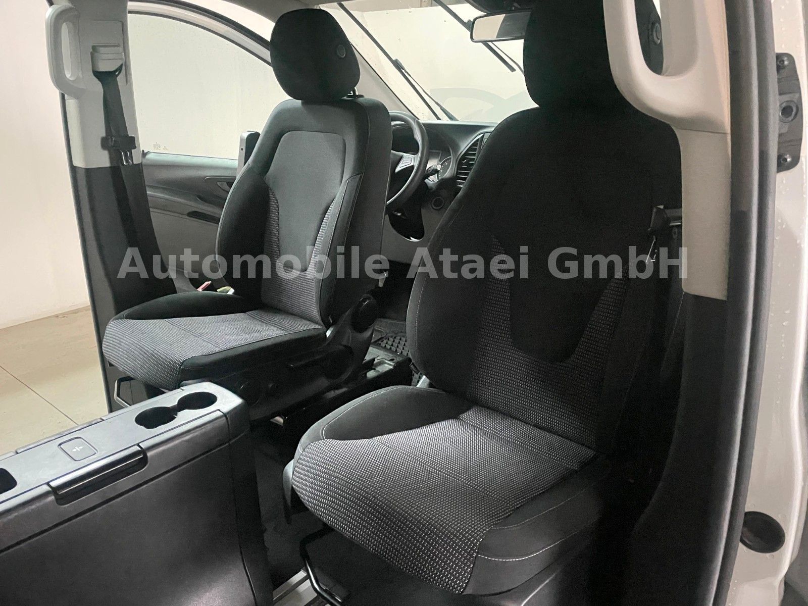 Fahrzeugabbildung Mercedes-Benz Vito Lang 116 CDI *Edition* TISCH+DREHSITZE 7963