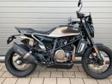 Husqvarna Svartpilen 701 Style - GEBRAUCHT DIRT BIKE