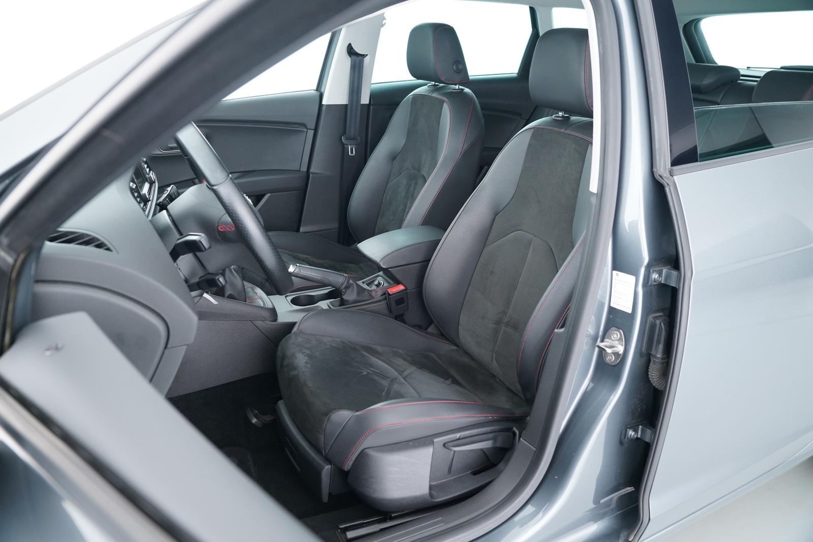 Seat LEON ST FR 1.8TSI COMBI SCHECKHEFT GEPFLEGT+AHK