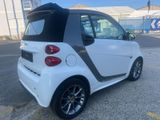 Smart ForTwo fortwo cabrio Edition Boconcept 62 kW - Smart ForTwo in Wiesbaden