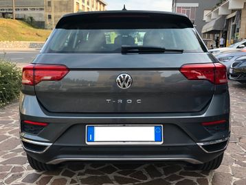 Volkswagen T-Roc - 6