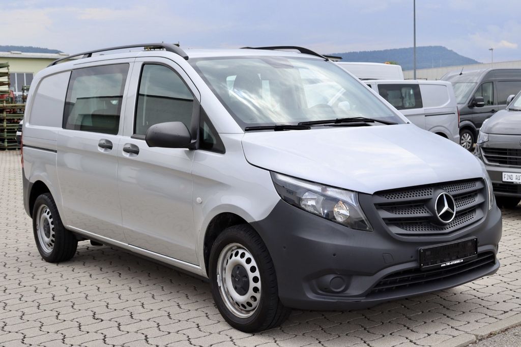 Image of Mercedes-Benz Vito