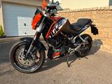 KTM Duke 125, ABS, 1. Hand, Scheckheft - KLEINKRAFTRAD